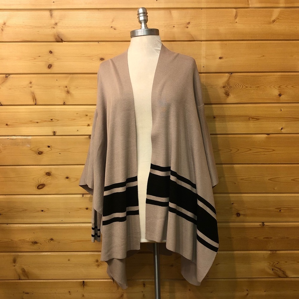 BLACK + BEIGE CARDIGAN PONCHO